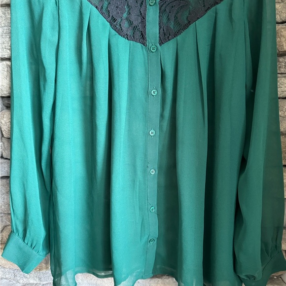 Loose flowy blouse - Picture 5 of 5